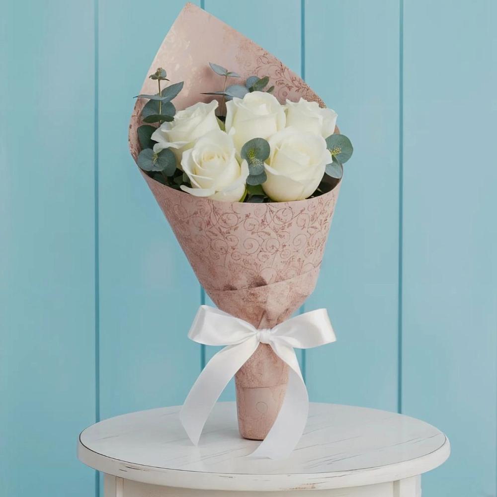 Букет цветов из: Розы в Стрежевом