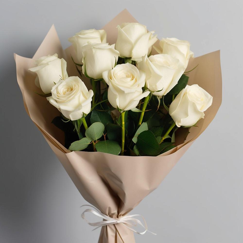 Букет 9 Белых роз Эдлесс Лав в Стрежевом