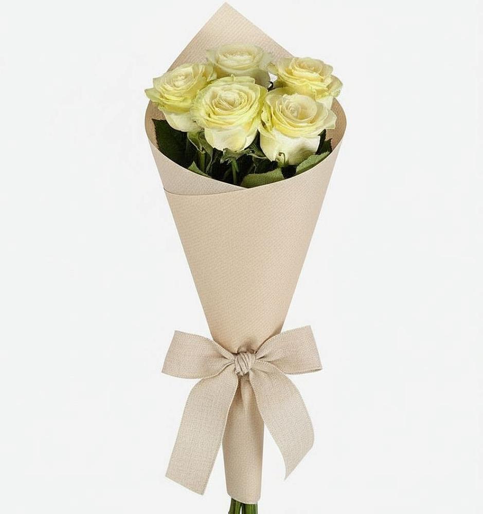 Букет цветов из: Розы в Стрежевом