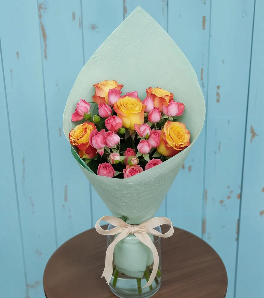 Букет цветов из: Розы в Стрежевом