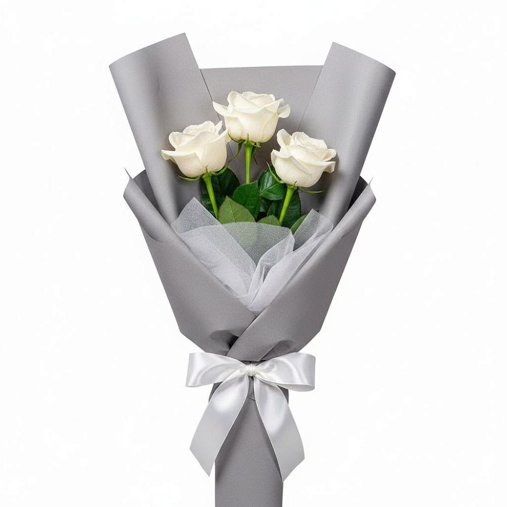 Букет 3 белые розы в Стрежевом