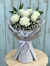 Букет цветов из:  Розы в Стрежевом