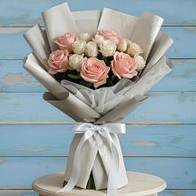 Букет цветов из:  Розы в Стрежевом