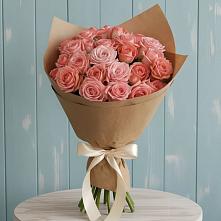 Букет цветов из:  Розы в Стрежевом