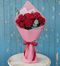 Букет цветов из:  Розы в Стрежевом