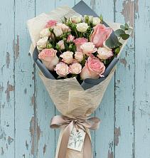 Букет цветов из:  Розы в Стрежевом