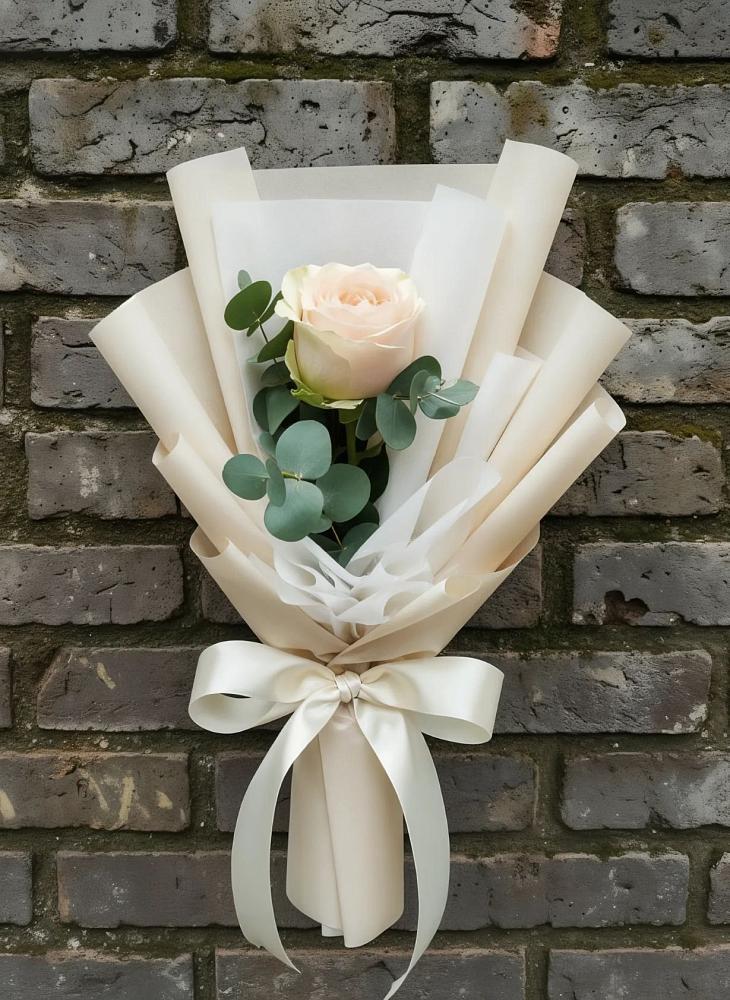 Букет цветов из: Розы в Стрежевом