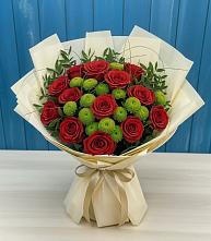 Букет цветов из:  Розы и Хризантемы в Стрежевом