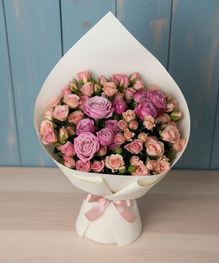 Букет цветов из: Розы в Стрежевом