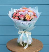 Букет цветов из:  Хризантемы и Розы в Стрежевом