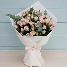 Букет цветов из:  Розы в Стрежевом