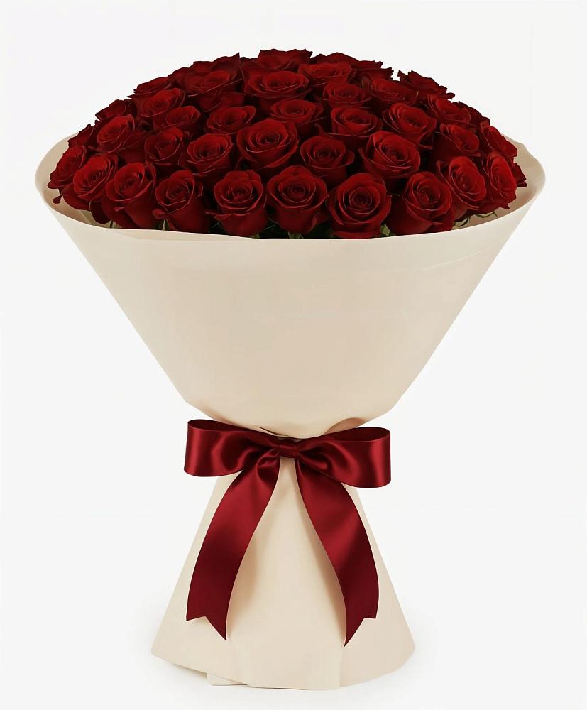 Букет 101 Бордовая роза Блэк Бакарра в Стрежевом