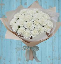 Букет цветов из:  Гвоздики в Стрежевом