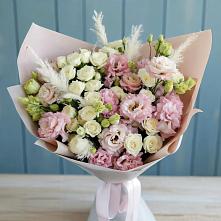 Букет цветов из:  Альстромерии и Розы в Стрежевом